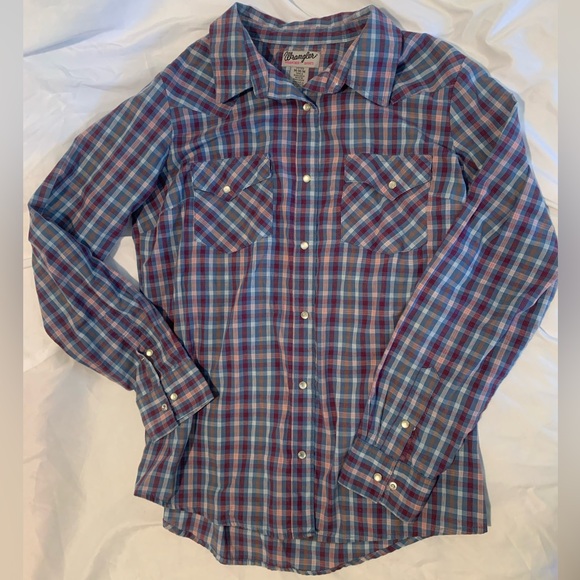 Wrangler Button Down - Picture 4 of 9